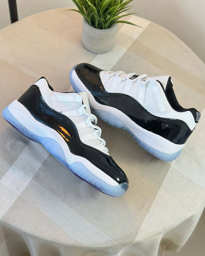 Jordan retro 11