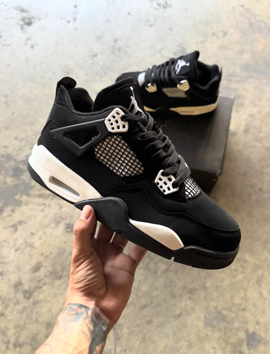 Jordan retro 4
