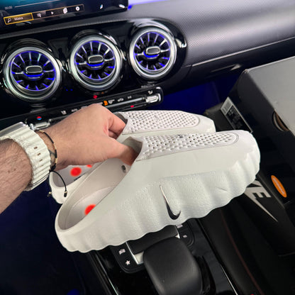 Nike Mind 001