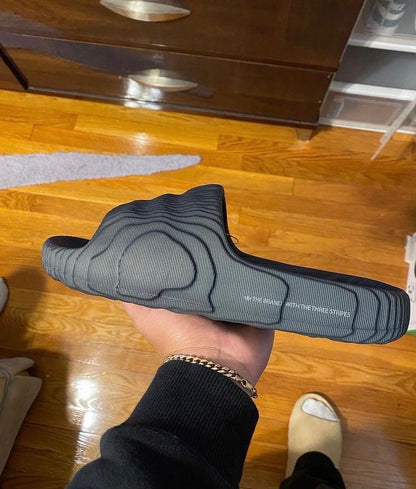 Adidas - Adilette sandalias