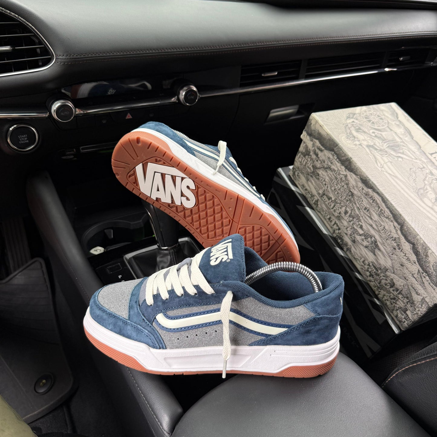Vans Knu
