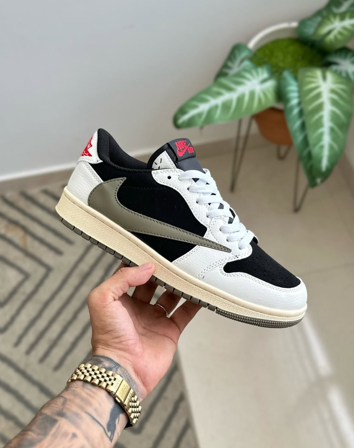 Jordan retro 1 low Travis