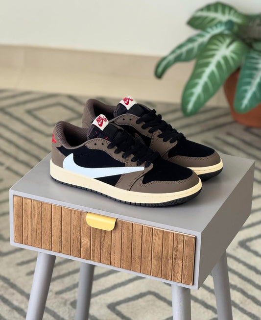 Jordan retro 1 low Travis