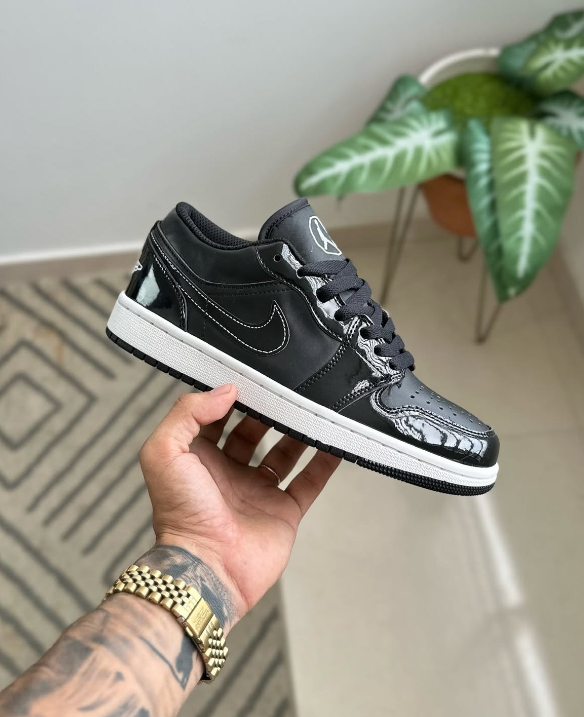 Jordan retro 1 low