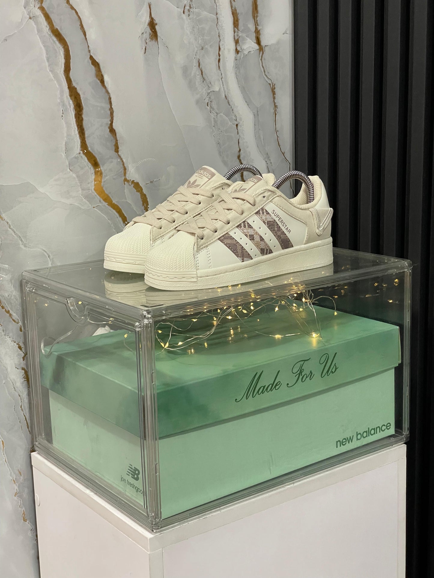 Adidas Superstar